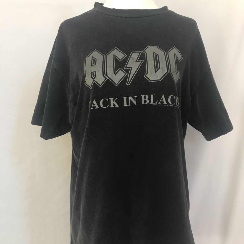 AC/DC 'Back In Black' Short Sleeve Tee - Black